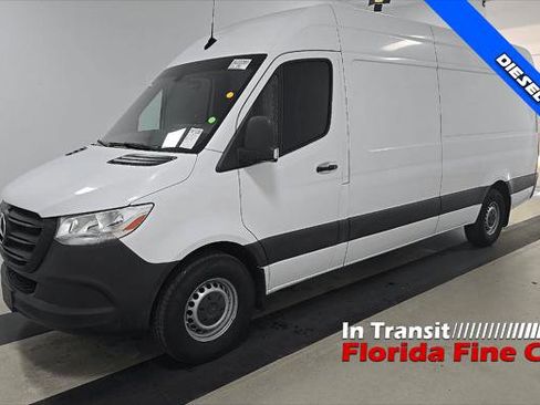 Used 2021 Mercedes-Benz Sprinter 2500 w/ Driver Convenience Package image 2