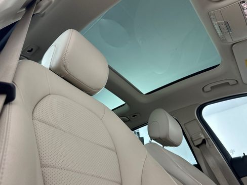 Used 2019 Mercedes-Benz GLC 300 image 16