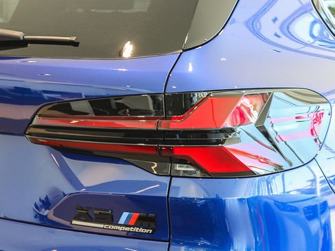 New 2026 BMW X5 M Competition w/ Executive Package AWD/4WD image 7