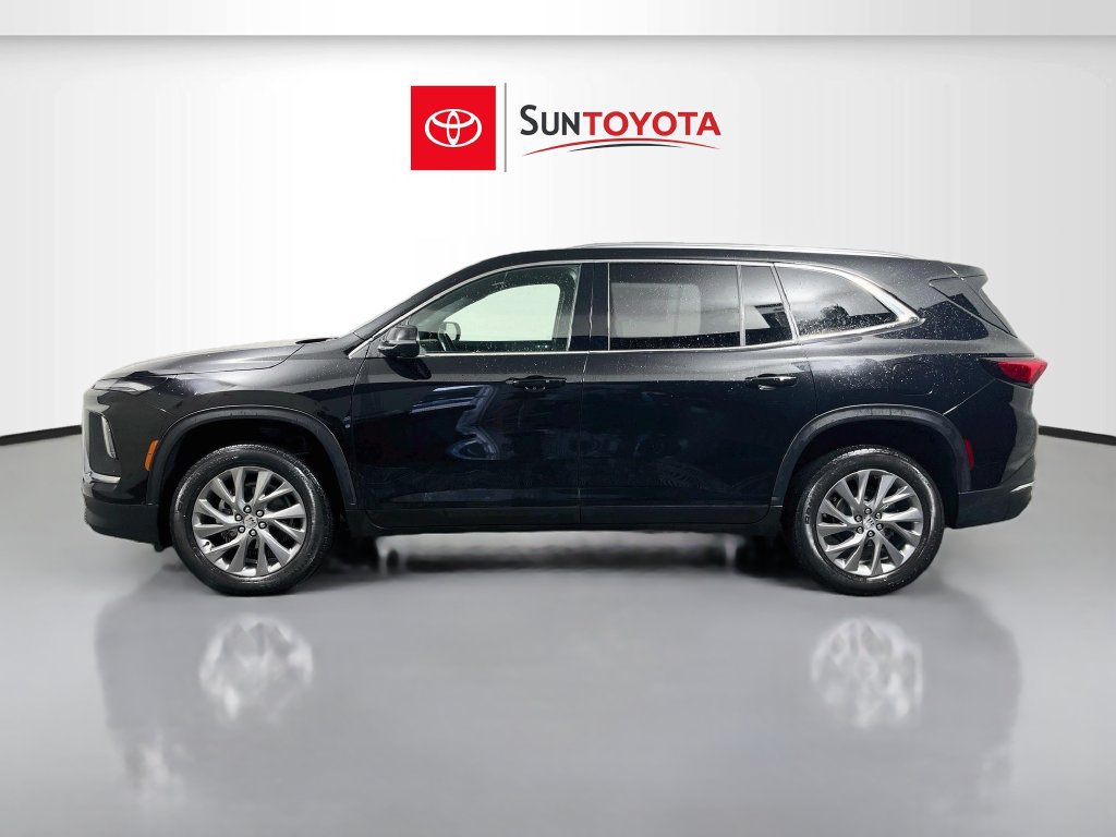 Used 2025 Buick Enclave Preferred FWD image 6