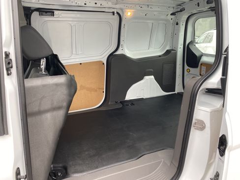 Used 2022 Ford Transit Connect XL FWD image 16