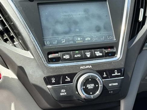 Used 2018 Acura MDX w/ Technology Package AWD/4WD image 22