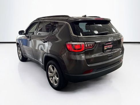 Used 2019 Jeep Compass Latitude w/ Popular Equipment Group image 8
