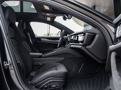 New 2026 Porsche Panamera 4 image 42