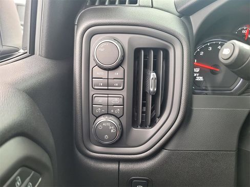 New 2026 Chevrolet Silverado 1500 W/T w/ WT Value Package image 18