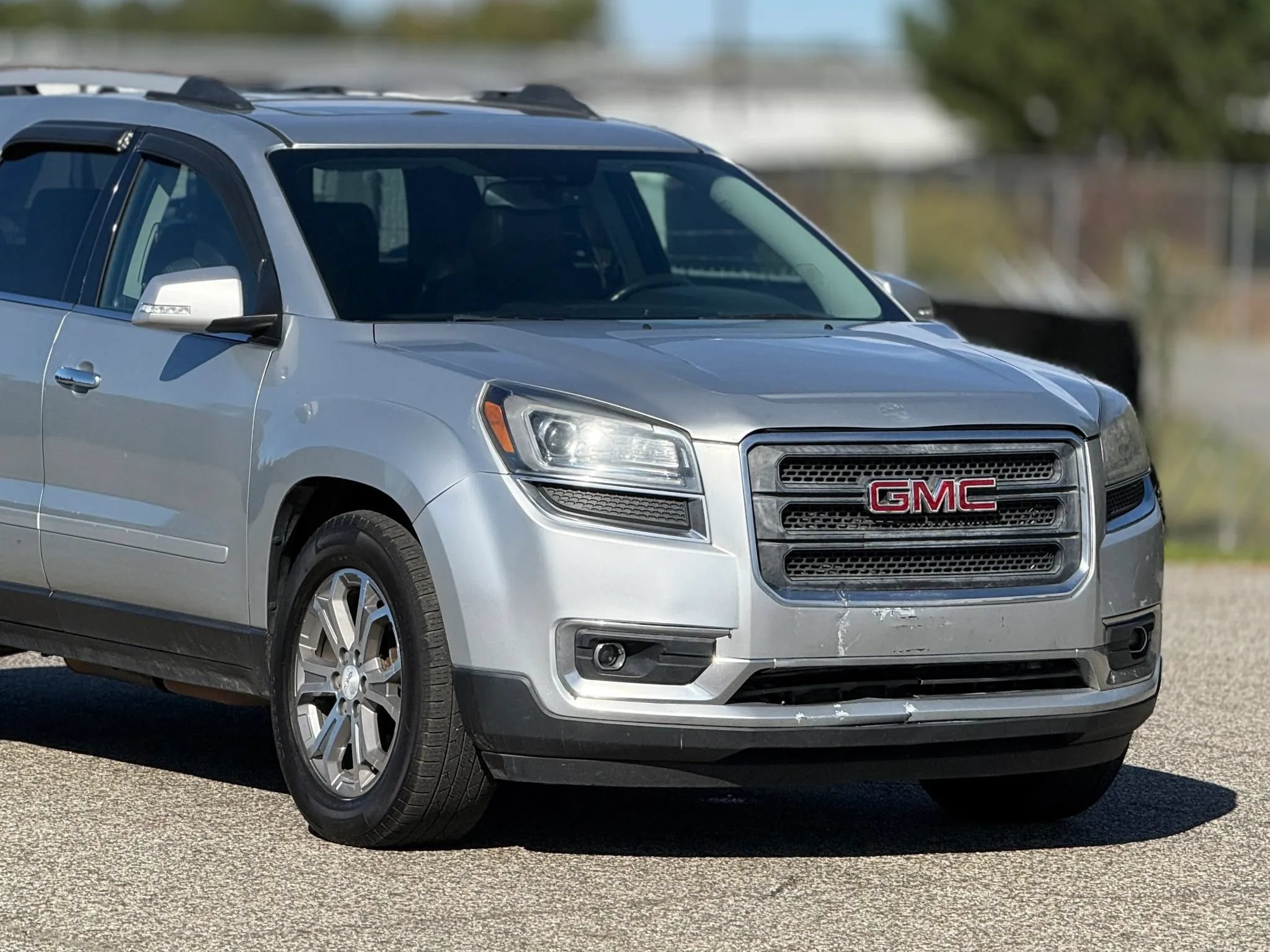 Used 2015 GMC Acadia SLT FWD image 15
