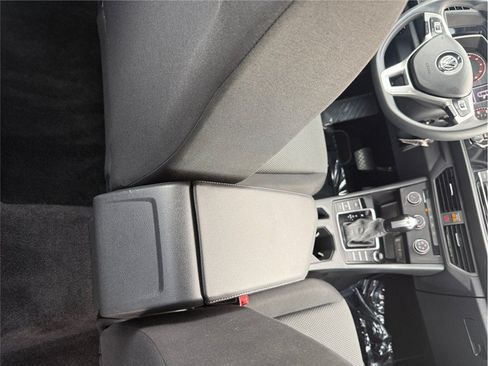 Used 2020 Volkswagen Jetta S w/ Driver Assistance Package FWD image 35