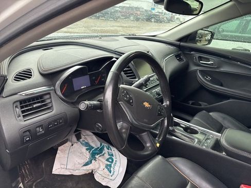 Used 2016 Chevrolet Impala LTZ w/ Enhanced Convenience Package image 8