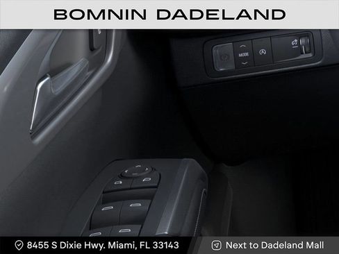 New 2026 Chevrolet Traverse LT w/ Midnight/Sport Edition image 22