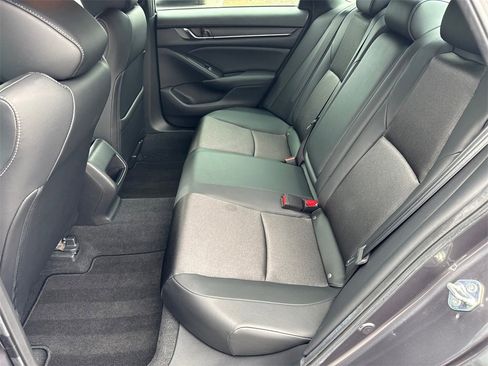 Used 2020 Honda Accord Sport image 20