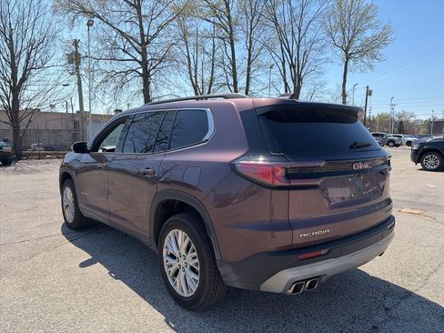 Used 2024 GMC Acadia Elevation w/ Luxury Package image 7