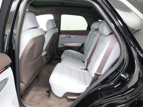 New 2026 Genesis GV70 2.5T Advanced AWD/4WD image 23