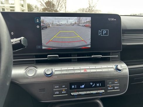 Used 2025 Hyundai Kona SEL image 23
