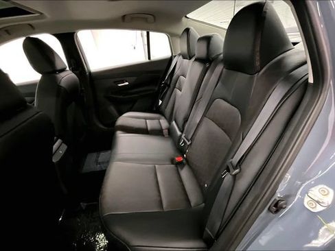 New 2026 Nissan Sentra SR w/ SR Premium Package FWD image 11