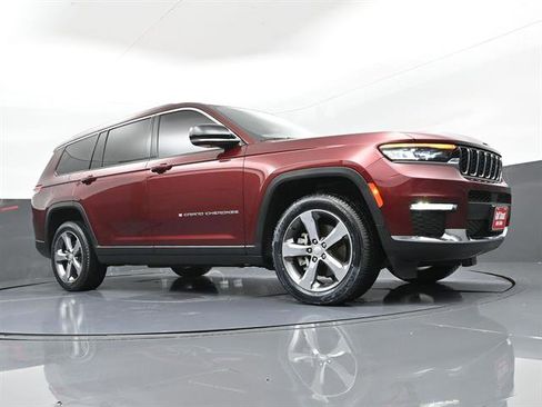 Used 2022 Jeep Grand Cherokee L Limited image 30
