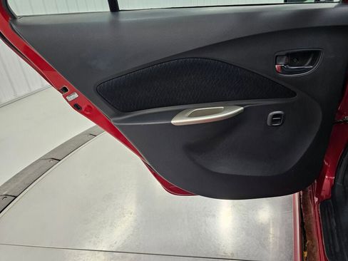 Used 2007 Toyota Yaris Sedan image 31