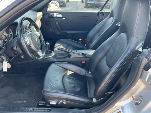 Used 2007 Porsche 911 Carrera 4S image 4