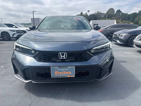 Used 2025 Honda Civic Sport image 2