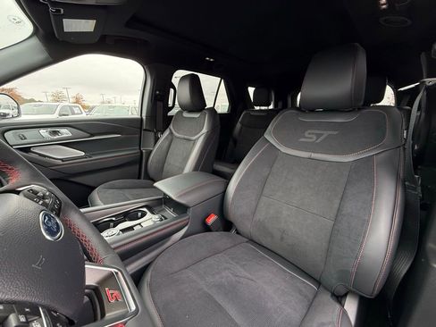 New 2026 Ford Explorer ST w/ Sun And Sound Package AWD/4WD image 22