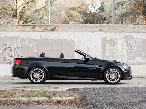 Used 2013 BMW M3 Convertible image 6