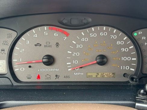 Used 2002 Toyota Sequoia SR5 AWD/4WD image 13