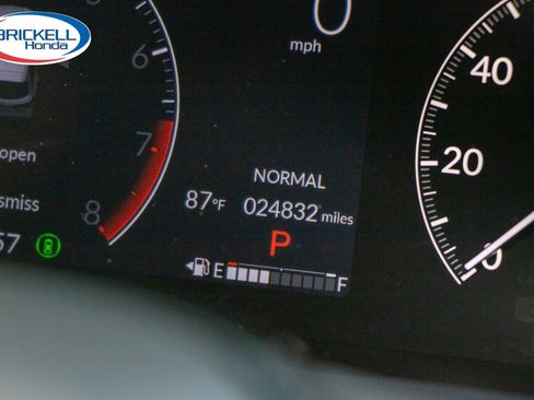 Used 2025 Honda HR-V Sport image 28