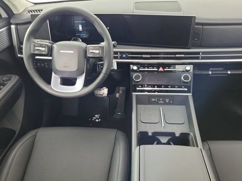 Certified 2025 Hyundai Santa Fe XRT AWD/4WD image 17