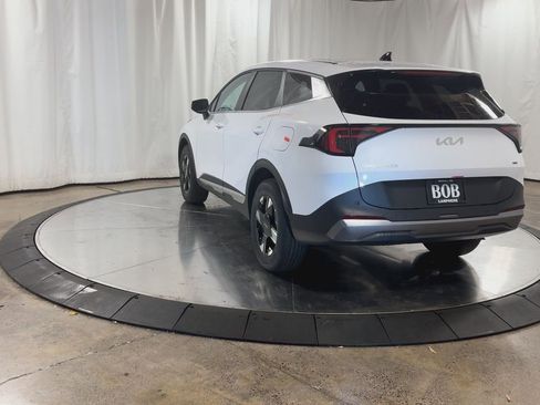 New 2026 Kia Sportage LX w/ LX Convenience Package image 7