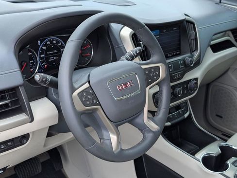 Used 2024 GMC Terrain Denali w/ Denali Premium Package image 16