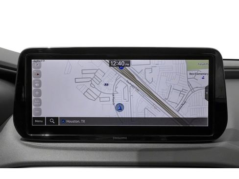 Used 2023 Hyundai Santa Fe SEL w/ Premium Package image 11