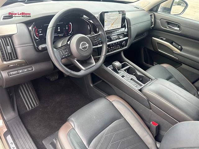 Certified 2025 Nissan Pathfinder Platinum w/ Cargo Package FWD image 16