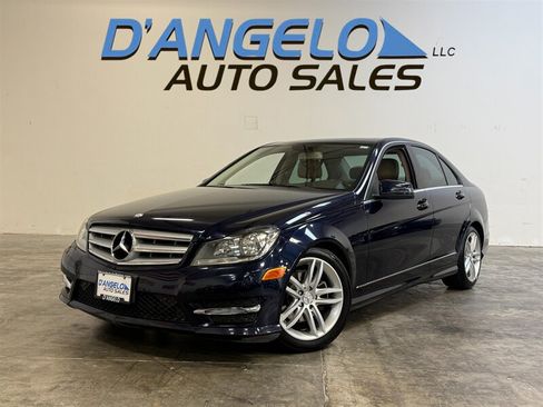 Used 2013 Mercedes-Benz C 250 Sedan image 1