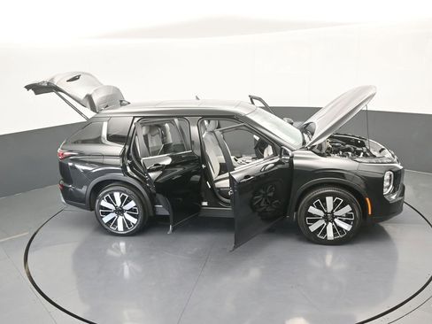 New 2026 Mitsubishi Outlander SE image 74