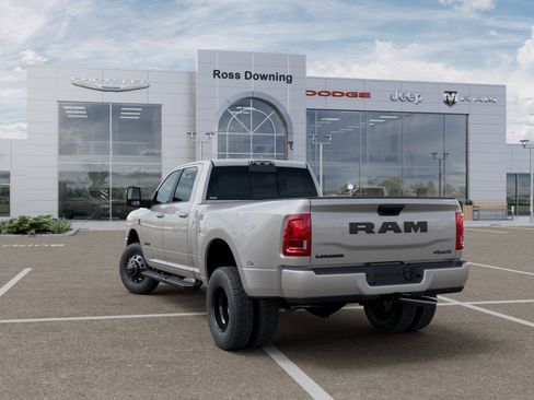 New 2026 RAM 3500 Laramie AWD/4WD image 3