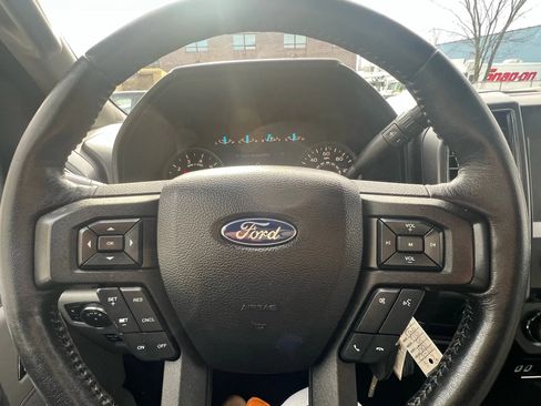 Used 2018 Ford F150 XLT w/ Equipment Group 302A Luxury AWD/4WD image 13