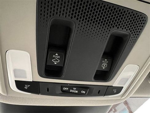 New 2025 Honda Pilot Elite image 22