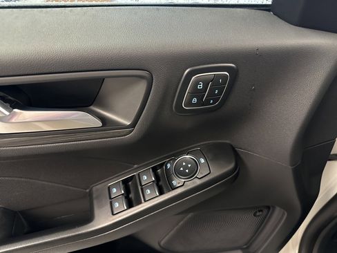 New 2025 Ford Escape SE w/ PHEV Premium Package image 5