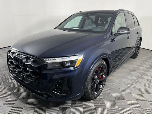 New 2026 Audi SQ7 Prestige image 4