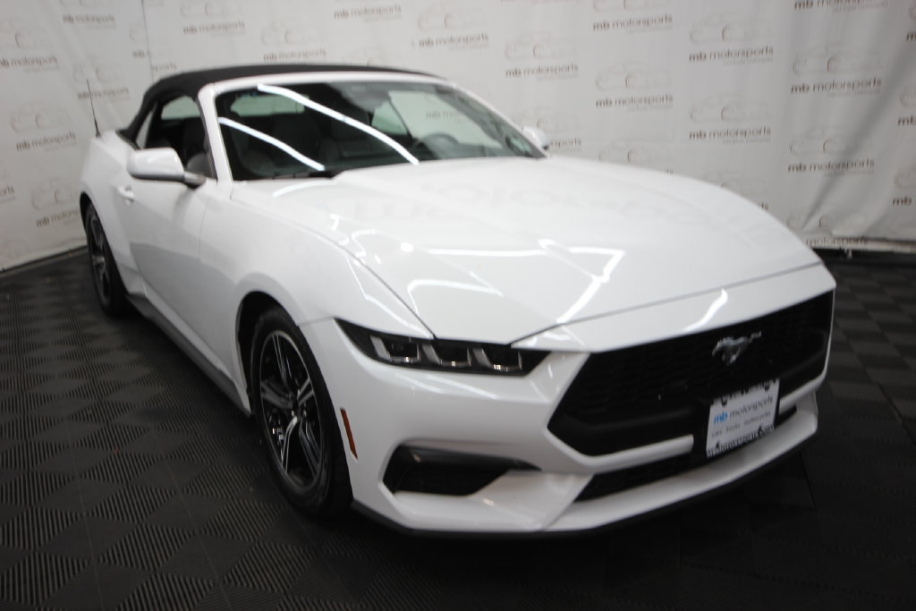 Used 2024 Ford Mustang Premium RWD image 9