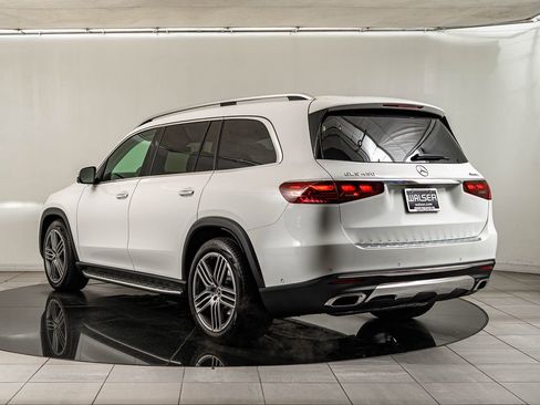 New 2026 Mercedes-Benz GLS 450 4MATIC image 7