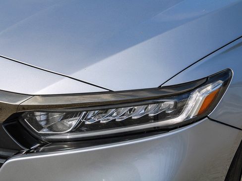 Used 2020 Honda Accord Sport image 5