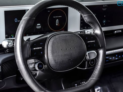 Used 2023 Hyundai Ioniq 5 SEL w/ Cargo Package AWD/4WD image 17