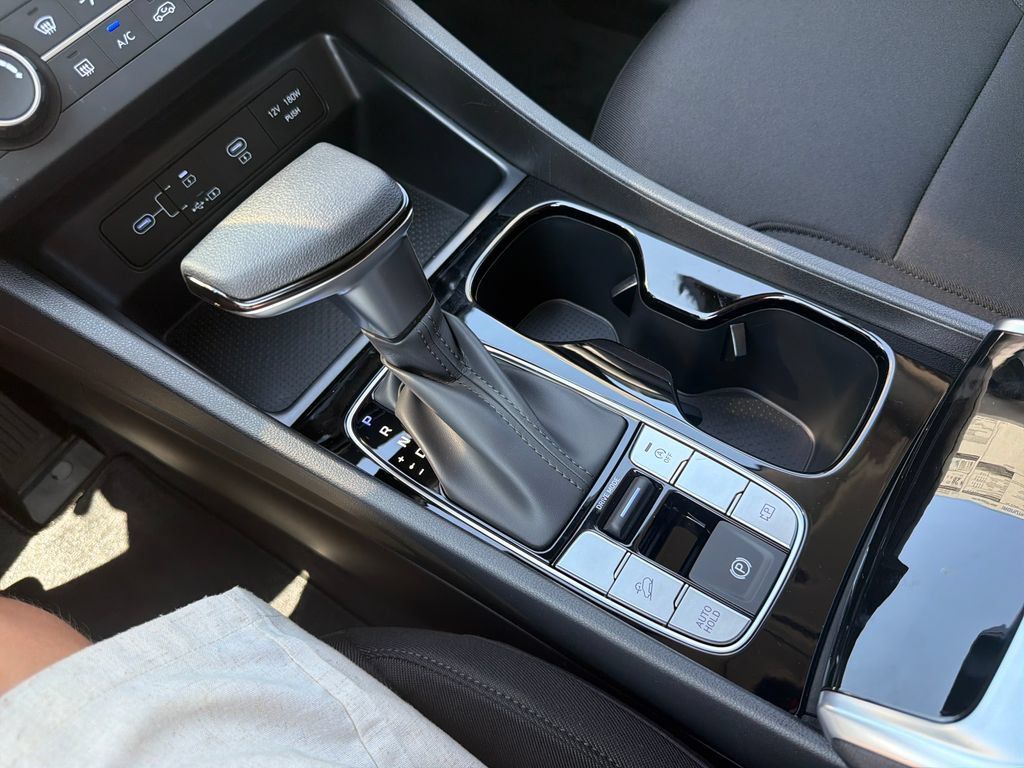 New 2026 Hyundai Tucson SE FWD image 32
