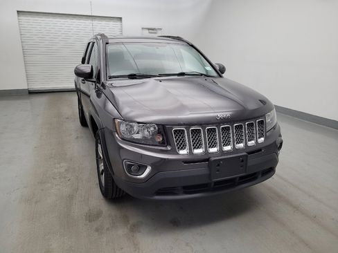 Used 2016 Jeep Compass High Altitude AWD/4WD image 14