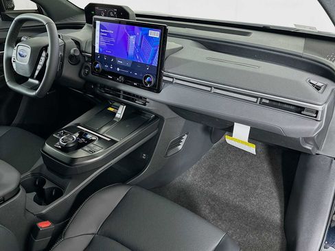 New 2026 Subaru Solterra Limited image 27