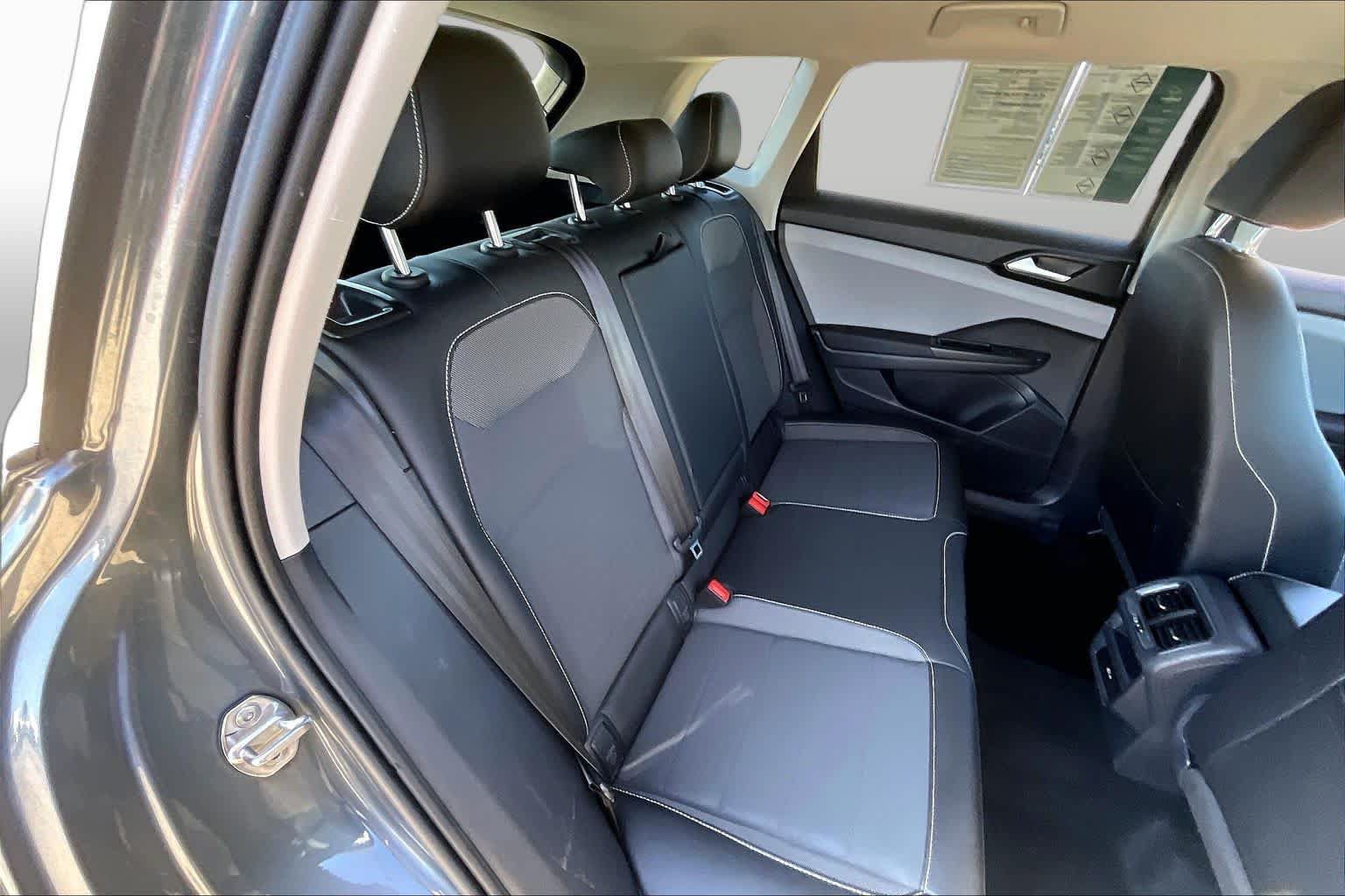 Used 2022 Volkswagen Taos SE AWD/4WD image 19
