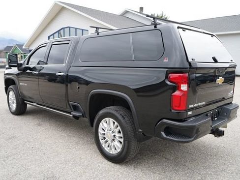 Used 2023 Chevrolet Silverado 3500 High Country w/ Z71 Off-Road Package AWD/4WD image 5