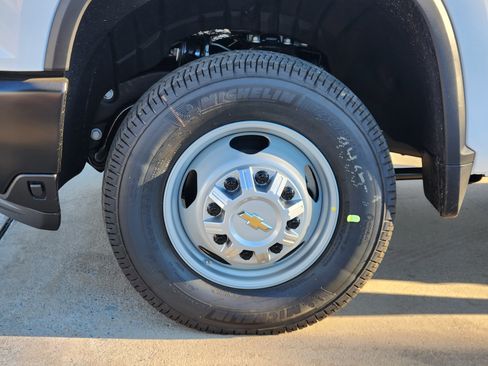 New 2026 Chevrolet Silverado 3500 W/T w/ WT Convenience Package image 17