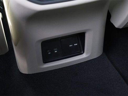 New 2026 Volkswagen Atlas SE image 26