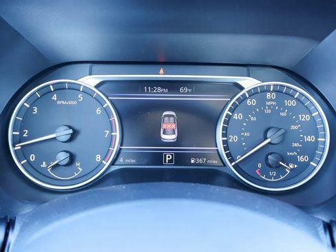 New 2025 Nissan Sentra SV w/ All-Weather Package image 9